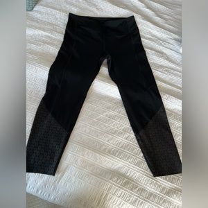 Zyia leggings